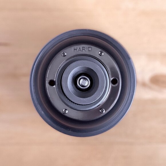 Classic Hario Skerton Ceramic Burr Coffee Mill - Picture 4 of 6